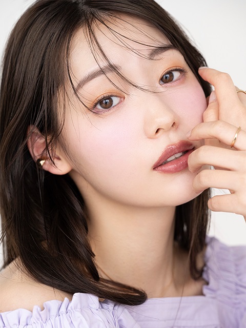 Kanakoさんが提案！春メイク最前線 透明感を引き出すピンクメイク編