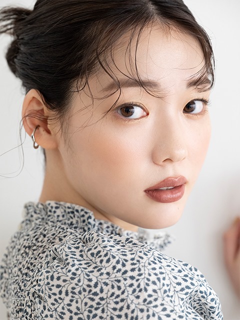 Kanakoさんが提案！春メイク最前線 自然なのに映え度抜群ミュートカラー編